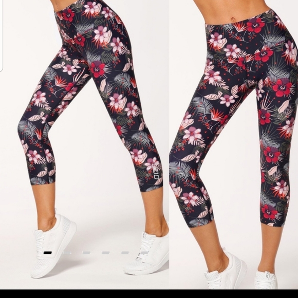 Lorna Jane Pants - Lorna jane graphic jungle core 7/8 tight